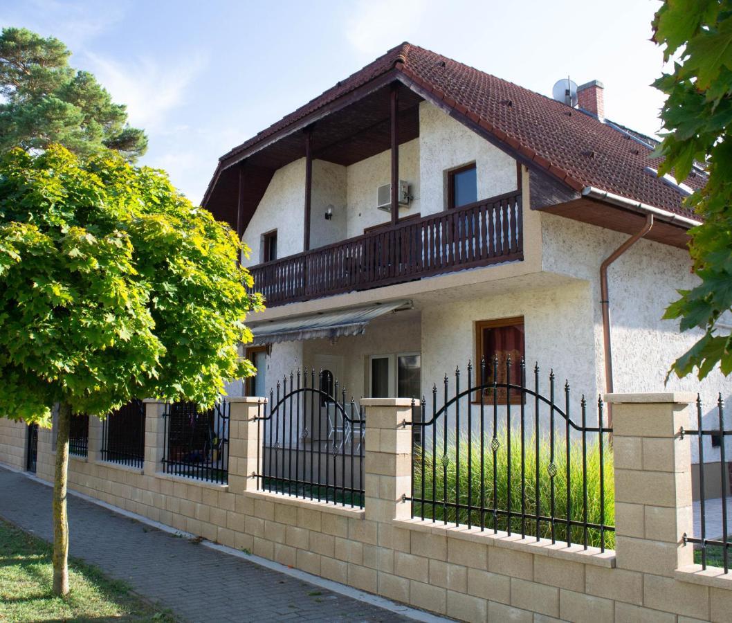 Zsolnay Apartman شيوفوك المظهر الخارجي الصورة